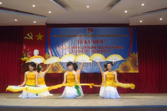 Lễ kỷ niệm 82 năm ngày thành lập Đoàn TNCS Hồ Chí Minh, 10 năm thành lập Đoàn Trường