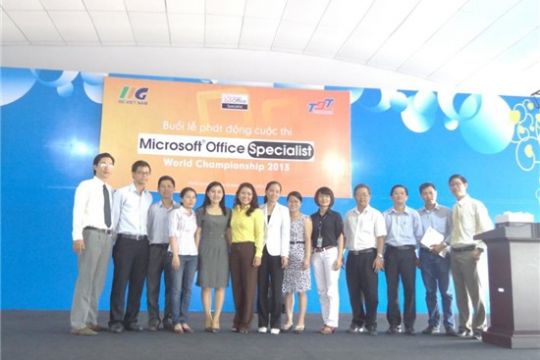 Lễ phát động cuộc thi Microsoft Office Specialist World Championship (MOSWC) 2013