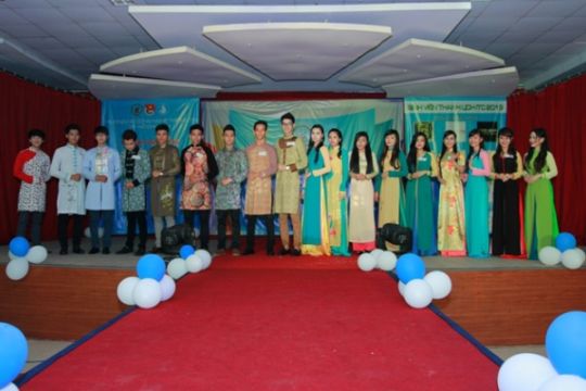 16 thí sinh được bước tiếp vòng chung kết “Sinh viên thanh lịch ITC 2013”