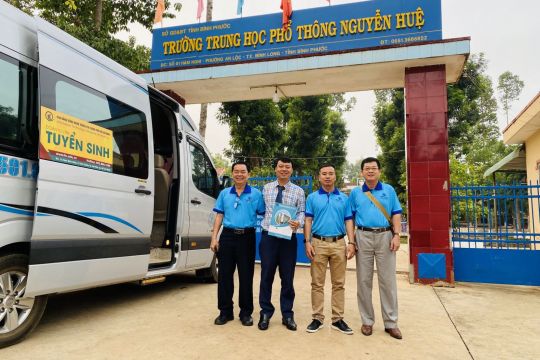 Đoàn tư vấn ITC gặp gỡ các bạn học sinh lớp 12 tỉnh Bình Phước